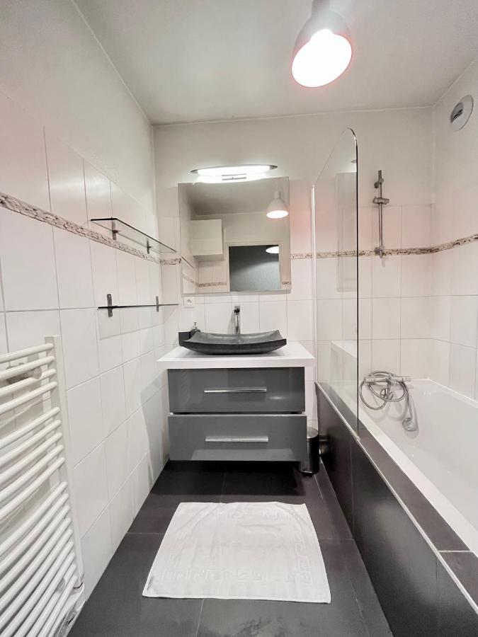 Lagrive - Avec Vue Panoramique Apartment แร็งส์ ภายนอก รูปภาพ